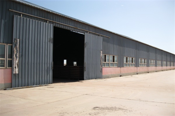 生產(chǎn)車(chē)間 